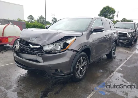 2016 Toyota Highlander Xle z USA, uszkodzony, nr VIN 5TDKKRFH9GS153441